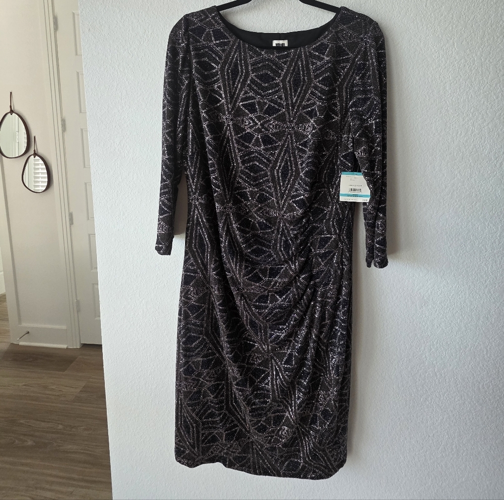 Women's Black Metallic Patterned Ruched Dress Fitted